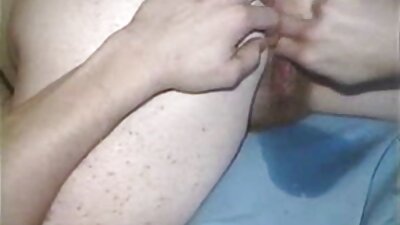 Ein deutsche pornos jung und alt blonder Engel mit einem schönen Körper benutzt einen Vibrator an ihrer nassen Muschi