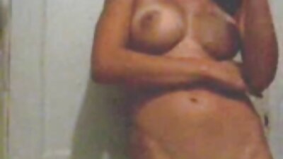 Ein Babe bekommt ein riesiges Spielzeug in ihre nassen und sexy porno deutsche reife frauen Arschbacken geschoben